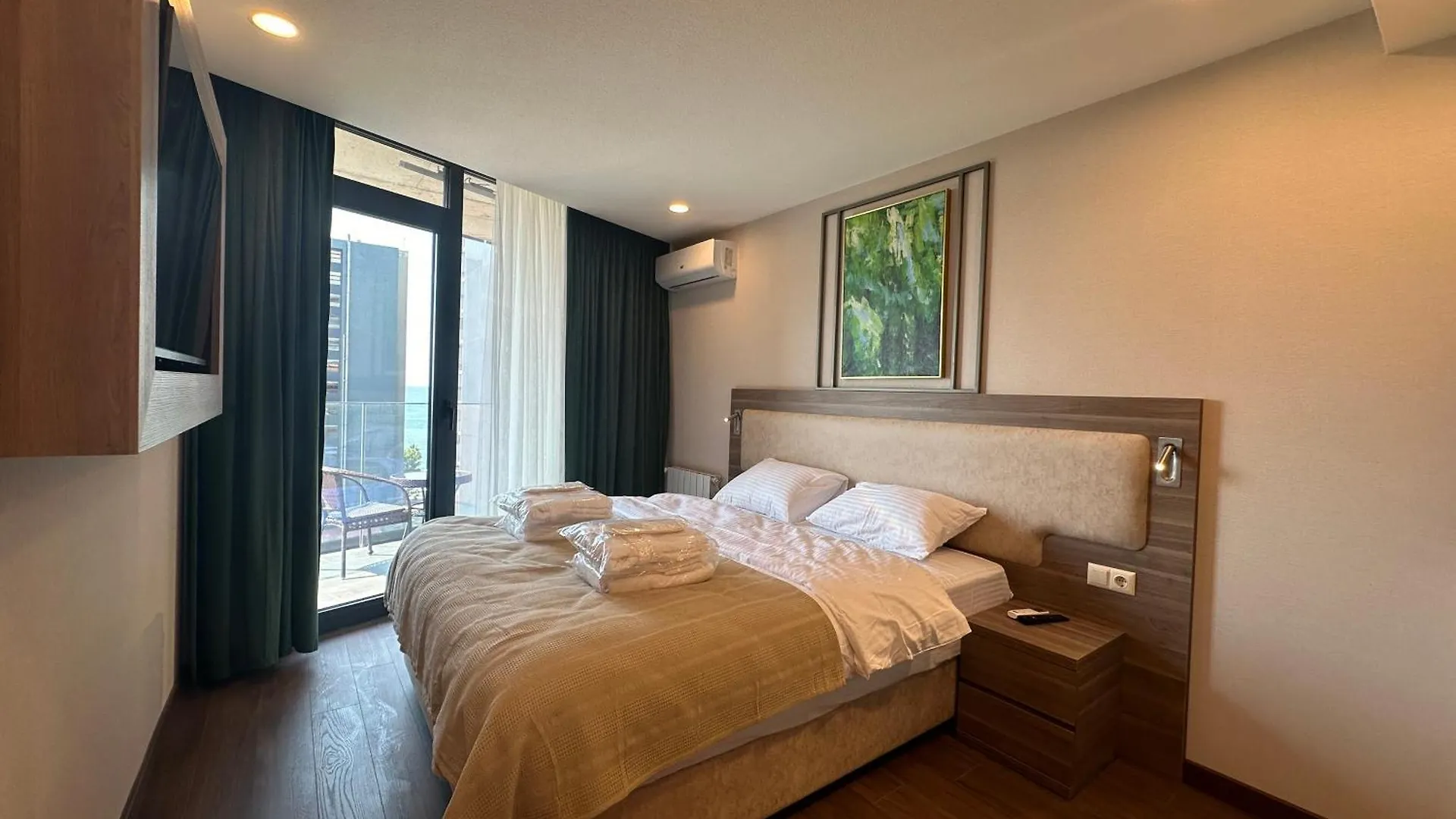 Amazing Seaside Apartment 829 Batumi