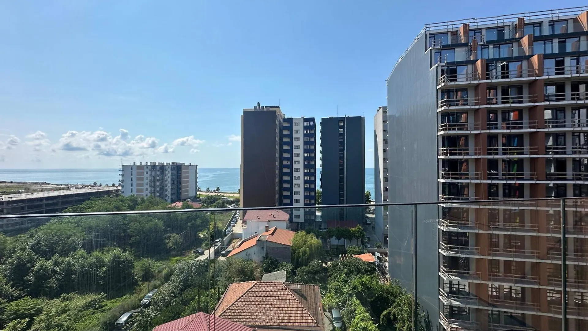 Amazing Seaside Apartment 829 Batumi